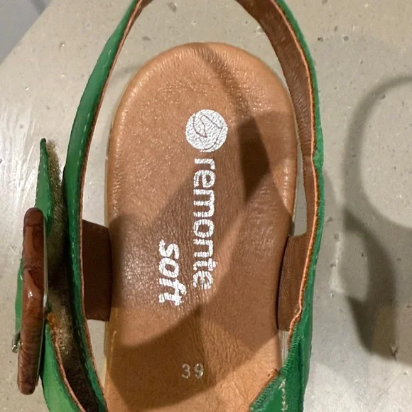 Remonte Green Sandals - Picture 2 of 6